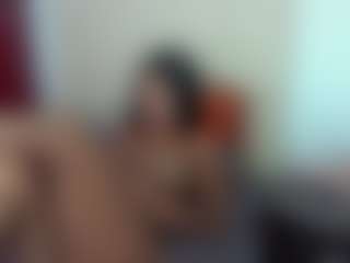 Live cam show with luiissa - Morena on testsause.com
