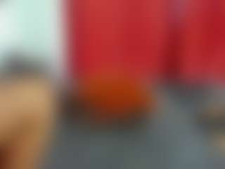 Live cam show with luiissa - Morena on fuklive.com