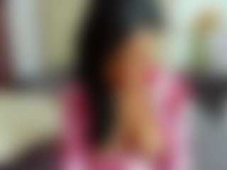 Live cam show with luiissa - Middle Aged on CamSextacy