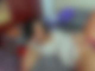 Live cam show with luiissa - Morena on Dare Cams