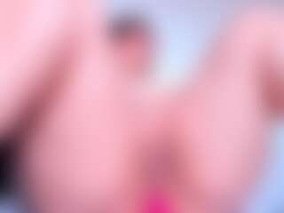 Live cam show with squirtkim-x - Hitachi on mypornchat.com