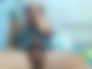 biglatin80's Live Sex Cam Show