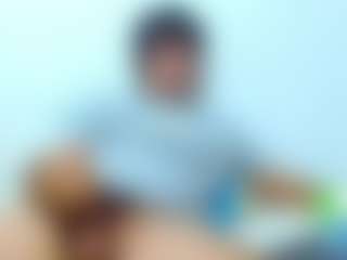 biglatin80's Live Sex Cam Show