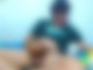 biglatin80's Live Sex Cam Show