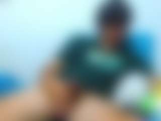 biglatin80's Live Sex Cam Show