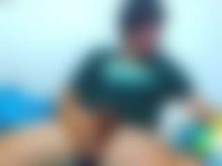 biglatin80's Live Sex Cam Show