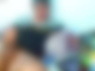 biglatin80's Live Sex Cam Show