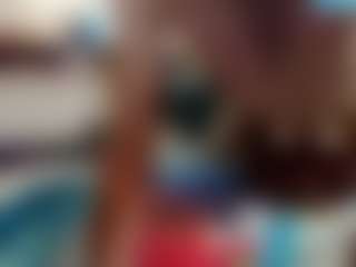 Live cam show with bradlee - Spank on TeamSkeetLive