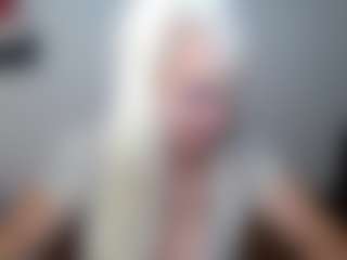 Live cam show with failofayear - Living Room on LiveSexCams6