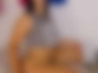 Eli brown's Live Sex Cam Show