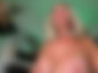 Live cam show with 2bigass4_u - Shaved Pussy on fuck-show.com