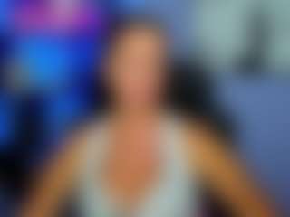 amandatease's Live Sex Cam Show