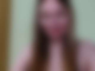 Live cam show with elly-classy - Living Room on Camsoda