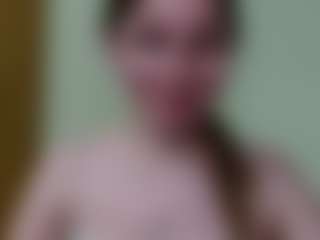 Live cam show with elly-classy - Glasses on sexylive.show