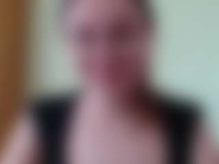 elly-classy's Live Sex Cam Show