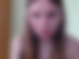 Live cam show with elly-classy - Glasses on TeamSkeetLive