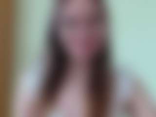 Live cam show with elly-classy - Glasses on StripNow
