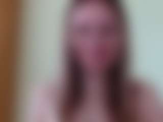 elly-classy's Live Sex Cam Show