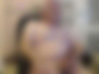 guwifi's Live Sex Cam Show