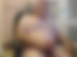 guwifi's Live Sex Cam Show