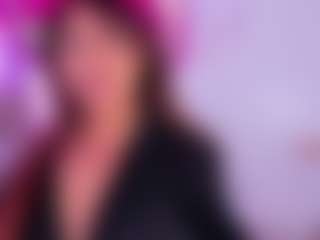 Live cam show with irene-andrade - Facial on AdultVida.com