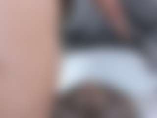 mia-evansx's Live Sex Cam Show