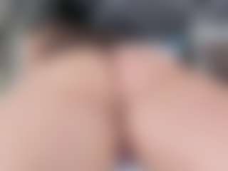Live cam show with mia-evansx - Saliva on Sweet Sext