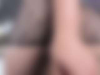 mia-evansx's Live Sex Cam Show