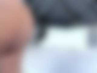 Live cam show with mia-evansx - Bbc on fapnchat