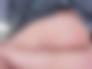 Live cam show with mia-evansx - Bbc on CamwithHer