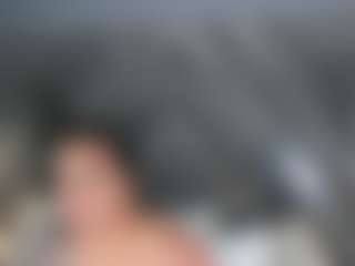Live cam show with mia-evansx - Thong on Gym Cam Girls