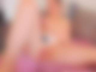 Live cam show with Candice - Arabic on Camsoda