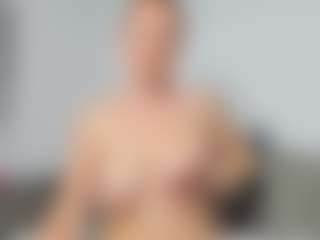 Candice's Live Sex Cam Show