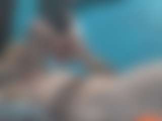 yoursl4ve's Live Sex Cam Show