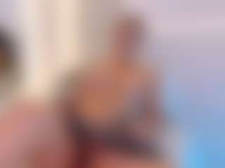 Ellie Mitchell's Live Sex Cam Show