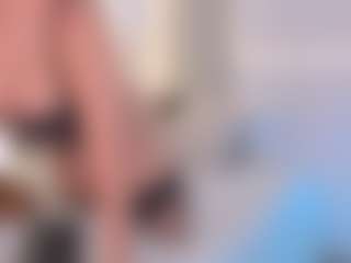 Ellie Mitchell's Live Sex Cam Show