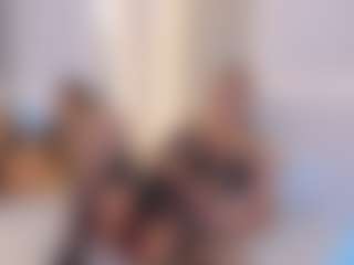 Ellie Mitchell's Live Sex Cam Show