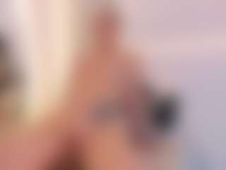Ellie Mitchell's Live Sex Cam Show