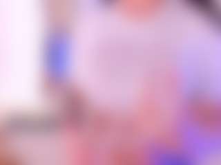 Live cam show with Ellie Mitchell - Kinky on Gym Cam Girls