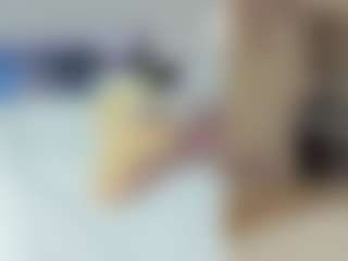 Live cam show with Emily - Facial on Mixed Magazine Live