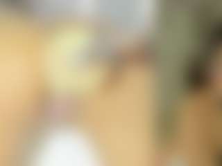 Live cam show with Emily - Full Nudity on Cam Slut