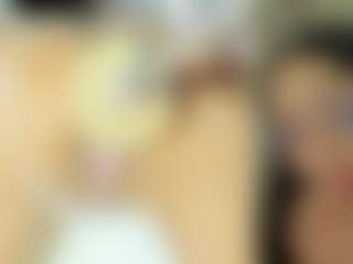 Live cam show with Emily - Petite on madthumbs