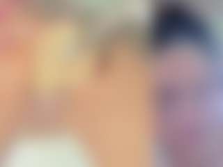 Live cam show with Emily - Facial on Fling VIP Chat