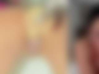 Live cam show with Emily - Role Play on CamClone