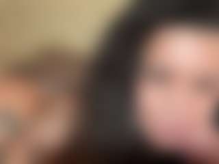 Creole Mon's Live Sex Cam Show
