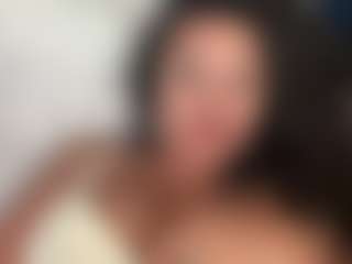 Creole Mon's Live Sex Cam Show