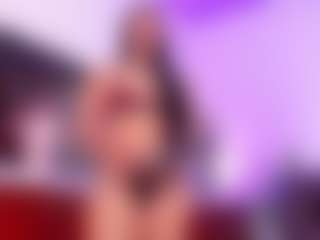 Lara Giraldo's Live Sex Cam Show