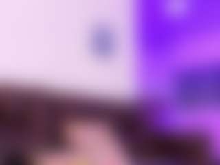 Lara Giraldo's Live Sex Cam Show