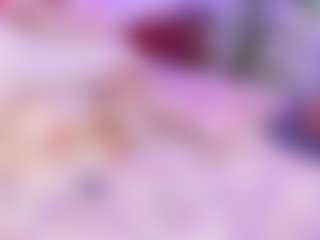 Lara Giraldo's Live Sex Cam Show