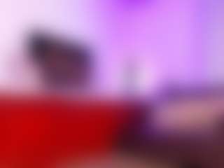 Lara Giraldo's Live Sex Cam Show